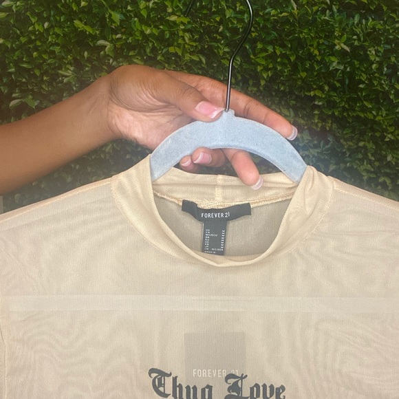 Crop top - Picture 6 of 6